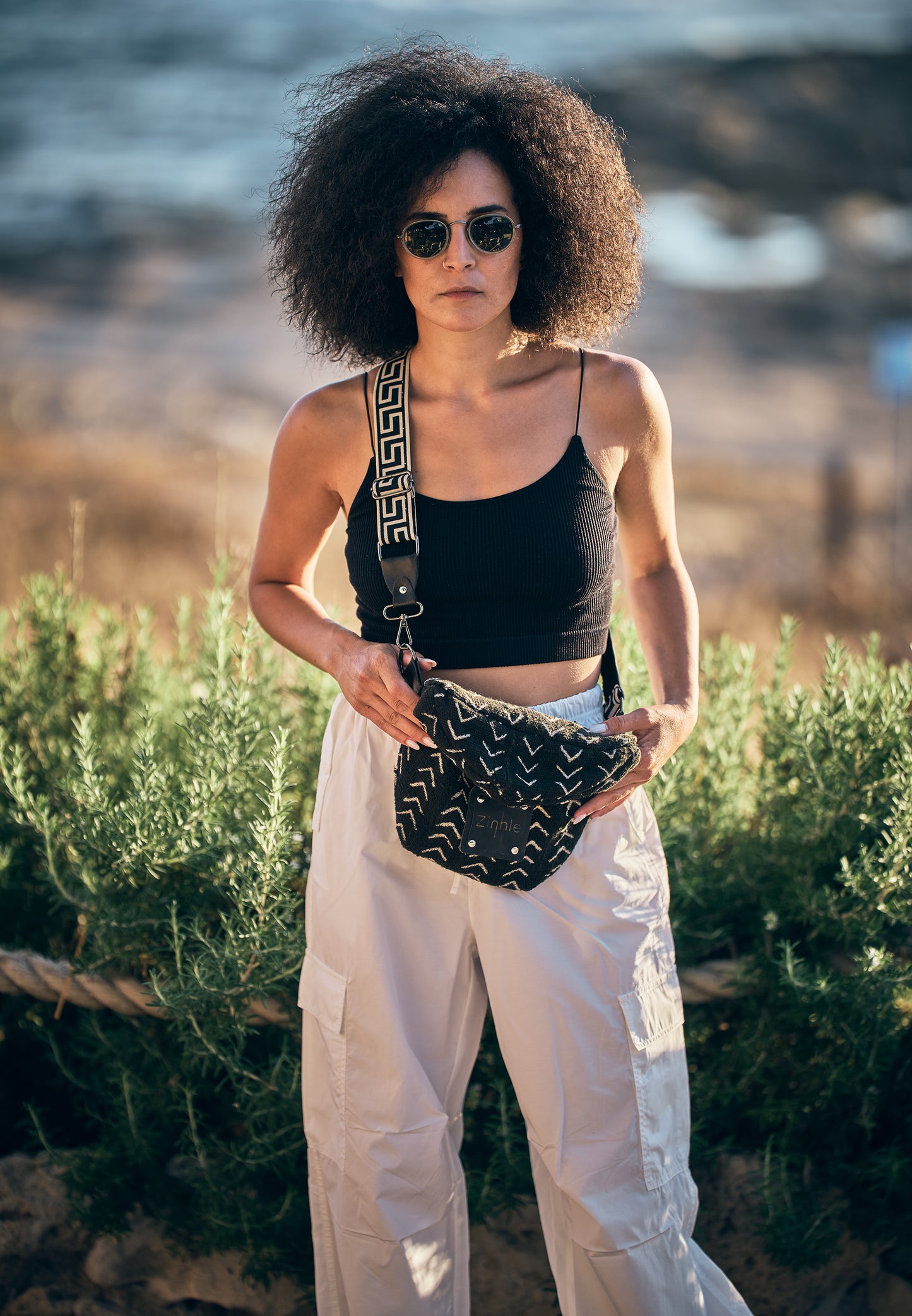 Fini Crossbody