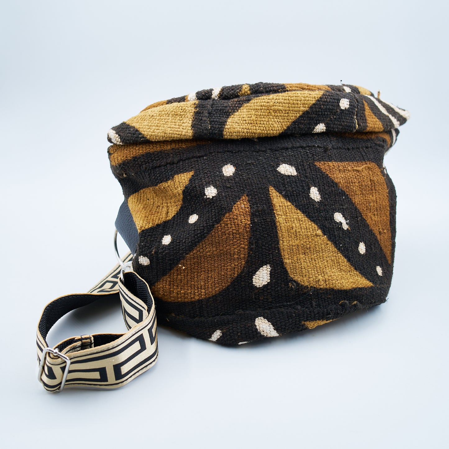 Fini Crossbody