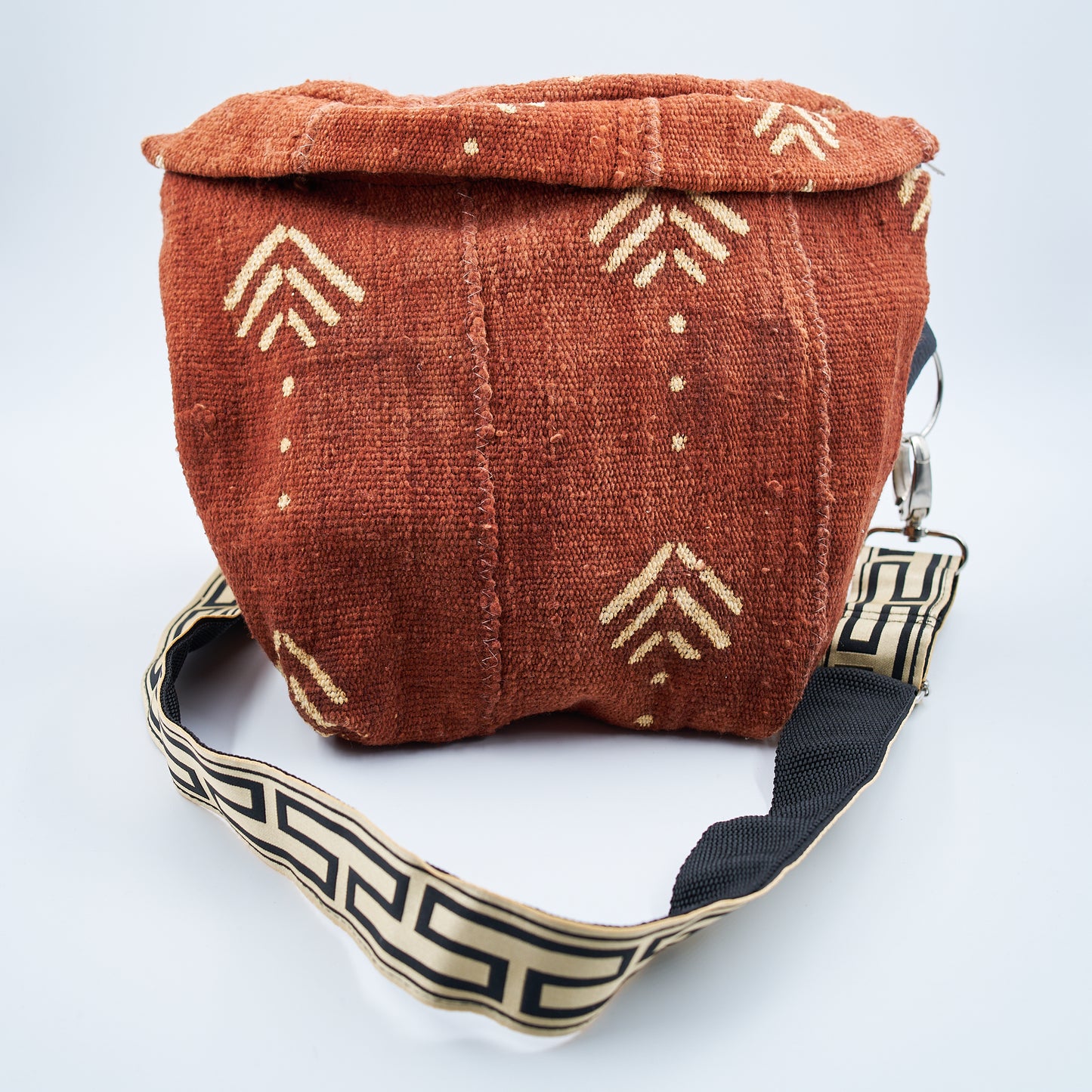 Fini Crossbody
